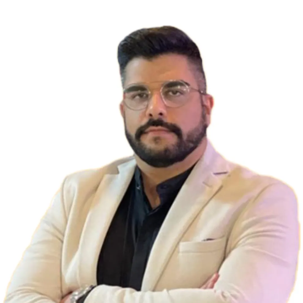 استاد فرزاد فرهمندنیا